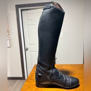 TREADSTONE Riding Boots NWT